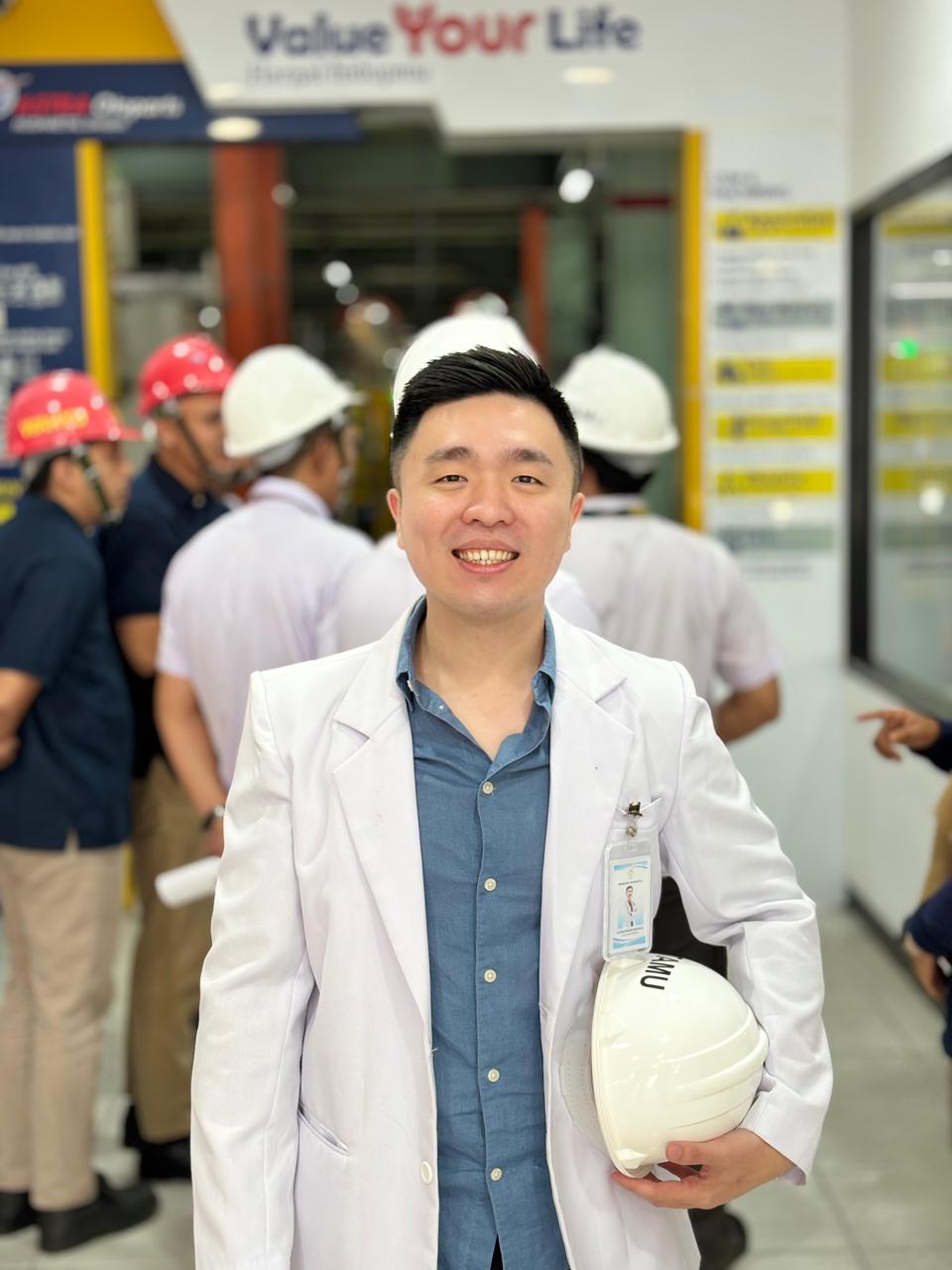 dr. Stellon Salim, MKK